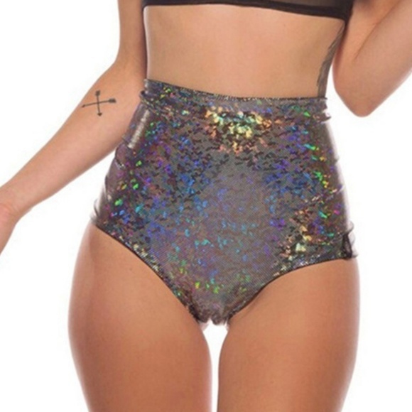 NEW ITEM. HIGH WAISTED FESTIVAL/CLUBWEAR SHORTS - Picture 5 of 6